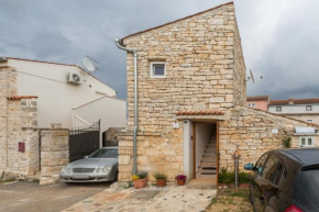 Apartments with a parking space Rovinjsko Selo, Rovinj - 14514